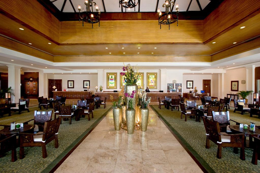 Waterfront Airport Hotel And Casino Lapu-Lapu City Restaurant photo